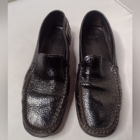 Coach Women's Leather Loafer Driving Shoe 7.5 Black Slip On Vibram Sole A1 - Picture 1 of 6